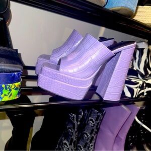 NEW Dolls Kill platform mules by Public Desire